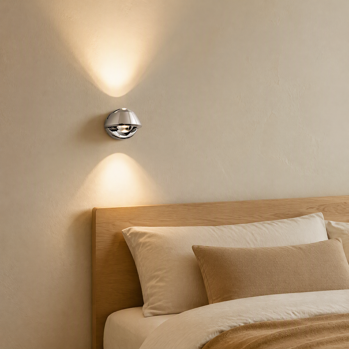 Minimalist Warm Glow Wall Sconce