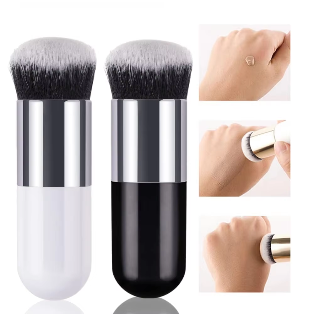 Short Handle Foundation Brush