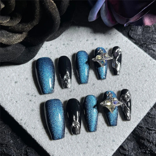 Blue-Cat-Eye-Fake-Nails
