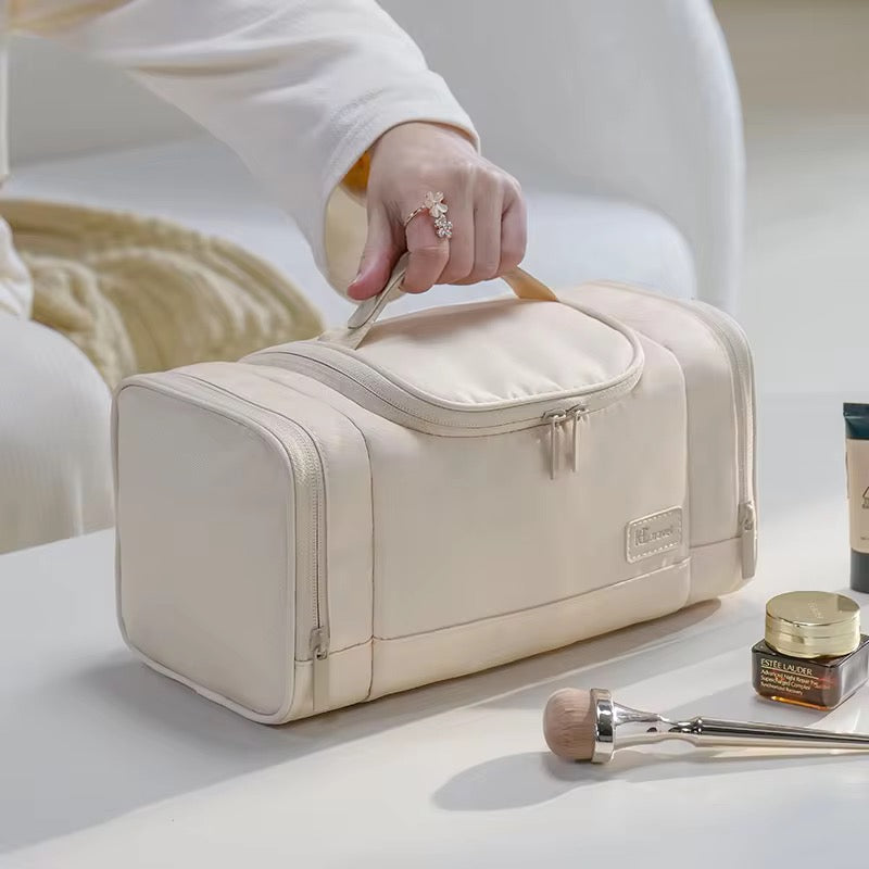Eco-friendly Large Capacity Cosmetic Toiletry bag