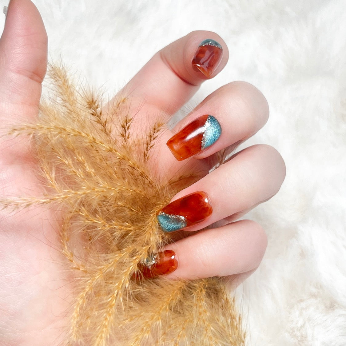 Handmade_Wearable_Nails