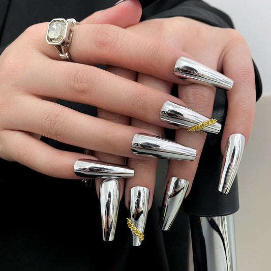 Chic Allure- Silver Glossy Chain Design 24 Pieces 12 Sizes T-Shape Long Wearable Nail Art Set with Jelly Nail Glue - Pansytracy